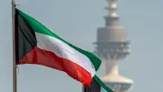 الكويت تدين الهجوم الإيراني على مطارها: قتيل ومصابون وأضرار بالبعثات الدبلوماسية