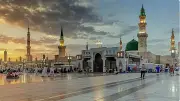 الخدمات الرقمية بالمسجد النبوي تعزز تجربة ضيوف الرحمن والزوار