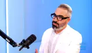خبير ذكاء اصطناعي يكشف مفاجأة: الأطباء والمعلمون بالفيسبوك قد تستبدل بهم الوظائف