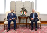 مصر وإريتريا تشددان التنسيق الأمني في البحر الأحمر وسط مساع إثيوبية