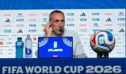 دونيس: مواجهة إسبانيا صعبة ونلعب بدون ضغوط في كأس العالم