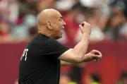 الفراعنة يغادرون سبوكان لمواجهة أستراليا في دالاس بطائرة الفيفا