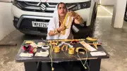 عصابة تنهب منزل يوتيوبر هندية استعرضت ثروتها وهي نائمة