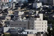 إسرائيل توافق على توسعة مدرسة للمستوطنين في الخليل وتلغي اتفاقية تخطيط مع الفلسطينيين