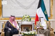أمير الكويت يستقبل الأمير تركي بن محمد وينقل تحيات الملك سلمان وولي العهد