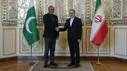 وزير داخلية باكستان يزور طهران لدفع المفاوضات الأمريكية الإيرانية