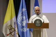 البابا ليو الرابع عشر ينتقد قادة العالم لتغذية الحروب وإهمال الجوعى