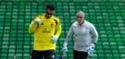حراس السعودية يتدربون بنظارات سوداء قبل كأس العالم 2026