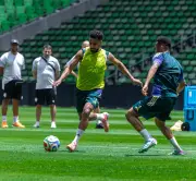الأخضر يواصل تدريباته في أوستن استعداداً لمواجهة إسبانيا بكأس العالم