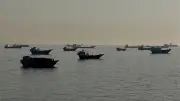 البحرية الأمريكية: عبور المسار الجنوبي لمضيق هرمز دون تنسيق