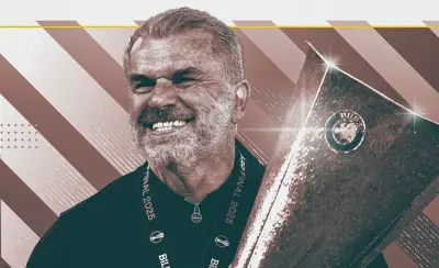 النصر يتعاقد رسمياً مع المدرب الأسترالي بوستيكوجلو لموسمين
