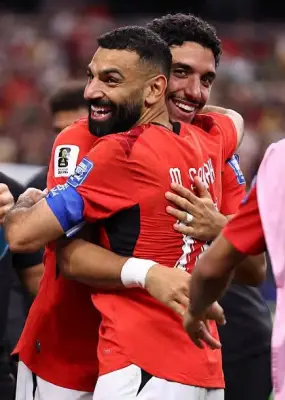 مواجهة مصر والأرجنتين في كأس العالم 2026: صلاح أمام ميسي