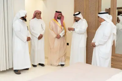 محافظ عنيزة يتفقد مشروع إسكان عطاء 1 ويطلع على 12 وحدة سكنية