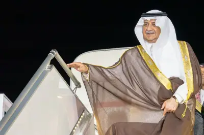 الأمير فهد بن سلطان يصل إلى تبوك في زيارة رسمية
