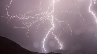 أمير الرياض يوجه بتسريع إجراءات تراخيص البناء لتحسين جودة الحياة
