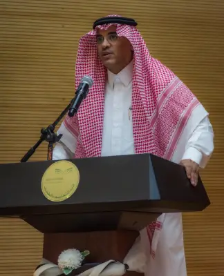 مدير تعليم الطائف يكرّم المتقاعدين ويشيد بعطائهم في خدمة التعليم