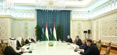 رئيس طاجيكستان ورئيس مجلس الشورى يبحثان العلاقات الثنائية