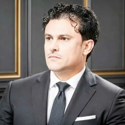 مستشار يمني: خيار السلم مع الحوثي تبخر والحسم العسكري هو الحل