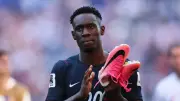النصر يهزم الهلال في ديربي الرياض بثلاثية نظيفة
