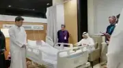أمير عسير يزور مصابي حادثة اللعبة الترفيهية بأبها ويؤكد: سلامة الإنسان خط أحمر