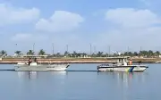 حرس الحدود بينبع ينقذ مواطنين تعطلت واسطتهما البحرية في عرض البحر