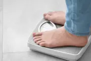 خبراء الصحة يكشفون سر الحفاظ على الوزن دون حميات غذائية
