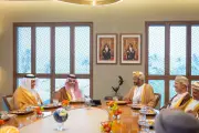 وزيرا خارجية السعودية وعُمان يبحثان أمن الملاحة في هرمز