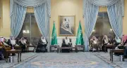 أمير تبوك يشكر القيادة على رعايته في رحلته العلاجية