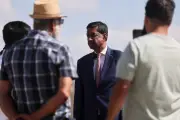 نائب أمريكي يكشف احتجازه من مستوطنين مسلحين في الضفة الغربية