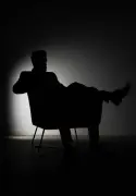 نعم أنا أتغير: رحلة إعادة اكتشاف الذات في خريف العمر